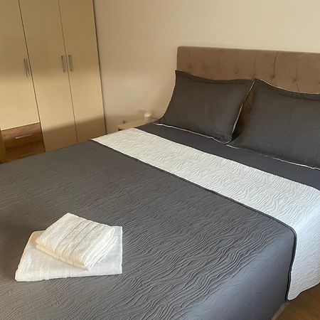Maya Apartment Skopje Zewnętrze zdjęcie